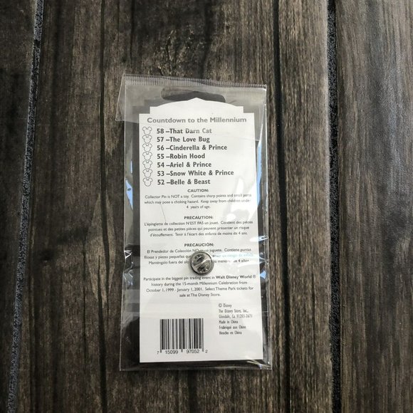 Belle and The Beast 2000 Count Down to Millennium Pin - Picture 2 of 2